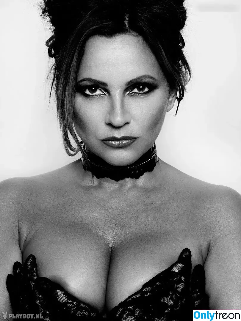 Tatjana Šimić nude photo #0010 (tatjanasimic_ / tatjanasimic_official_account)
