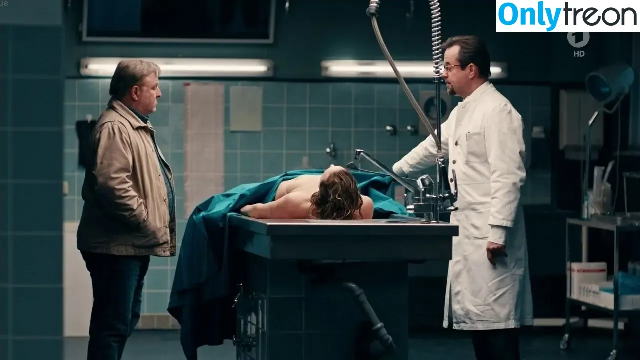 Tatort - Sex & Crime nude photo #0227 (Tatort - Sex & Crime)