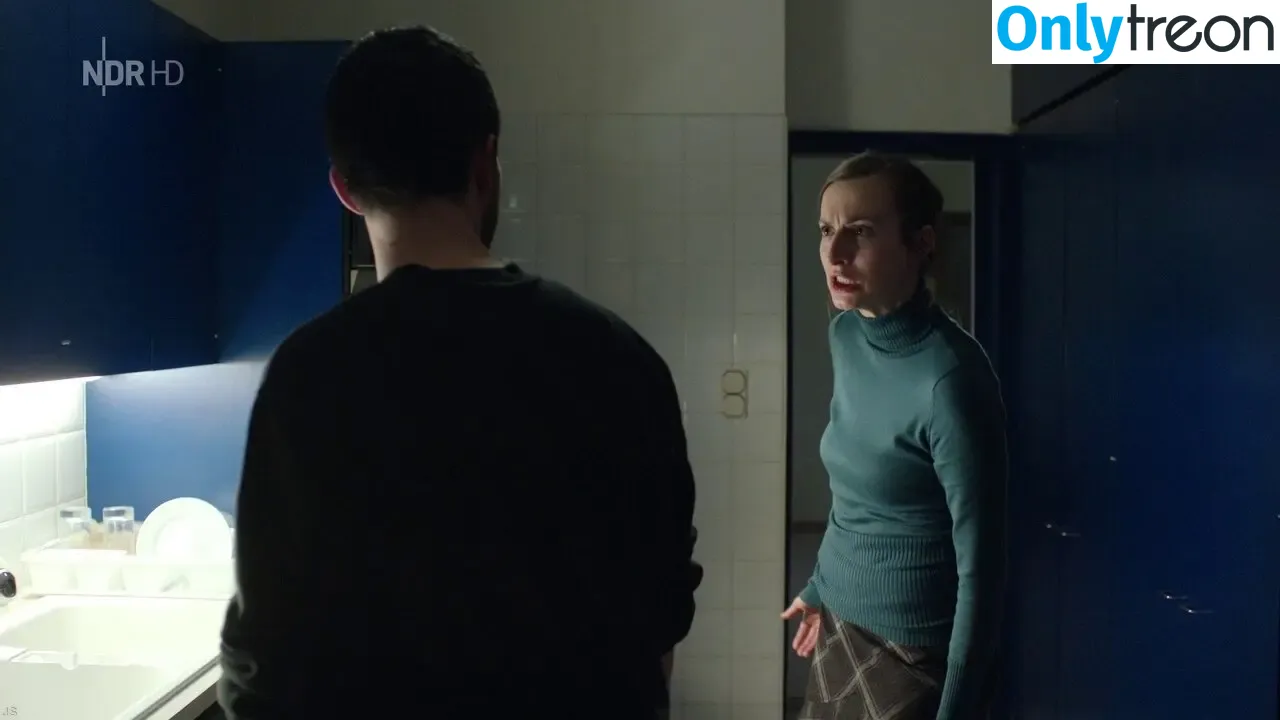 Tatort - Sex & Crime nude photo #0234 (Tatort - Sex & Crime)