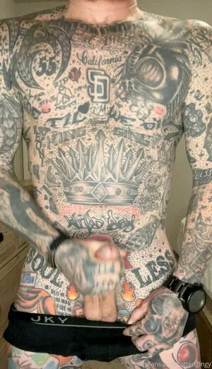 tattedgingy / _tattedgingy_ nude photo #0085