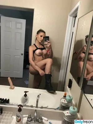 Tatum Christine / Lil_Olivia / bigtittytatumx / tatumchristine_ nude photo #0122