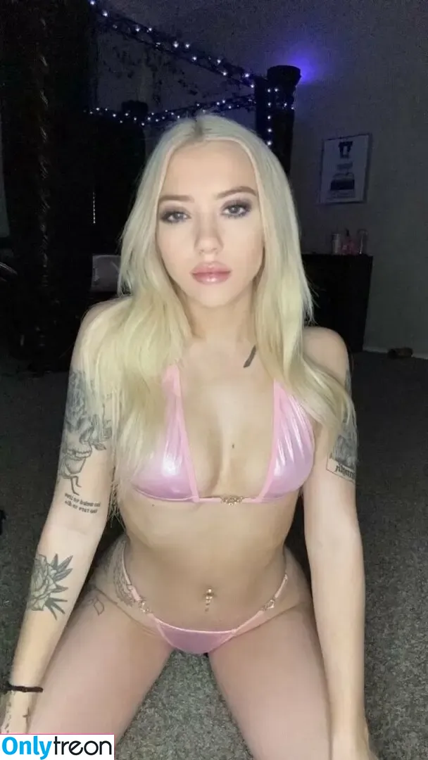 tatumsloan nude photo #0012 (tatumsloane101)