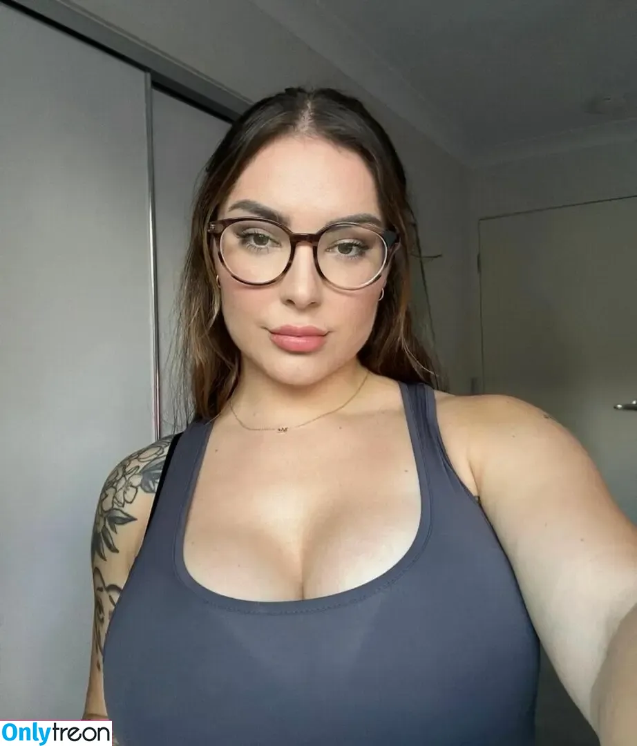 Tay Jean nude photo #0002 (Tay / brrrtay / tayjeaan / thetayjean / txxla)