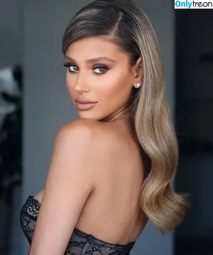 Tay Morad / tay_morad nude photo #0036