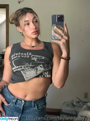 taylahhbabyyy / tay / tayyyrobin nude photo #0097