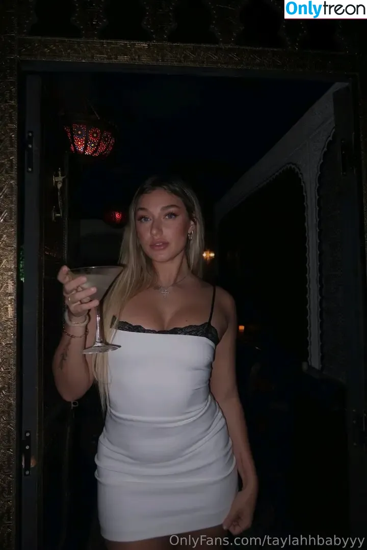 taylahhbabyyy nude photo #0084 (tay / tayyyrobin)