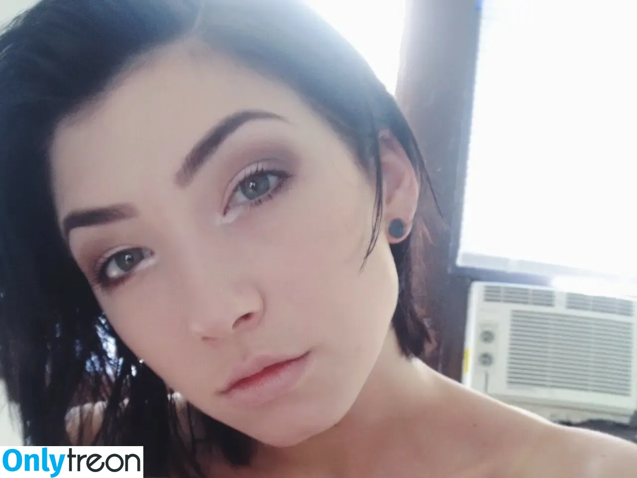 Taylor Kristine nude photo #0117 (Taylor.kristine)