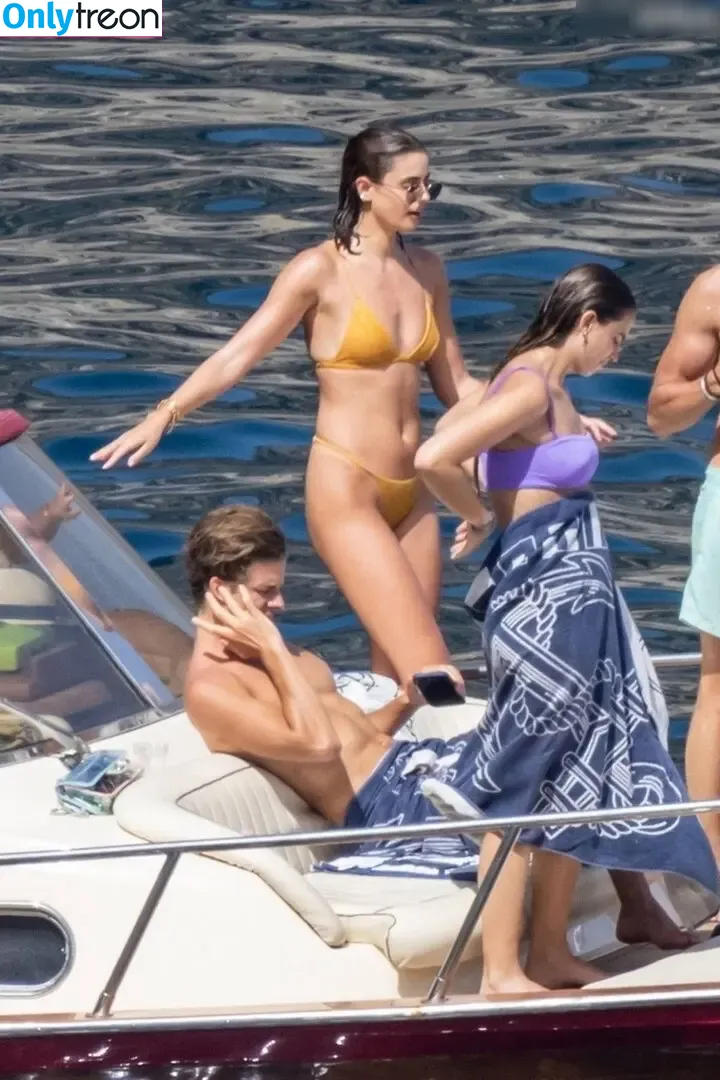 Taylor Marie Hill nude photo #0529 (taylerhillss / taylor_hill)