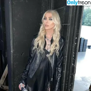 Taylor Momsen / aryelsoul / taylormomsen nude photo #0083