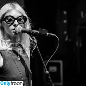 Taylor Momsen / aryelsoul / taylormomsen nude photo #0096