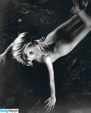 Taylor Momsen / aryelsoul / taylormomsen nude photo #0349