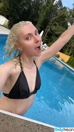 Taylor Momsen / aryelsoul / taylormomsen nude photo #0502