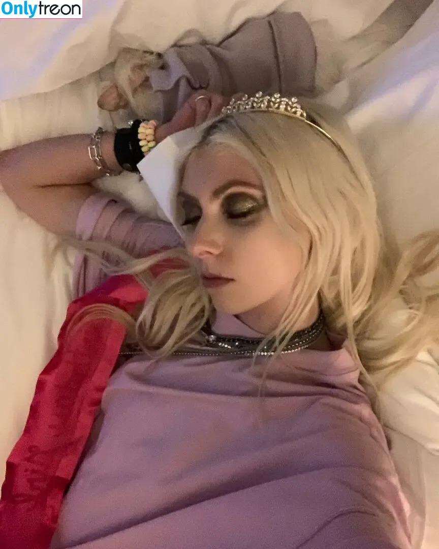 Taylor Momsen nude photo #0106 (aryelsoul / taylormomsen)