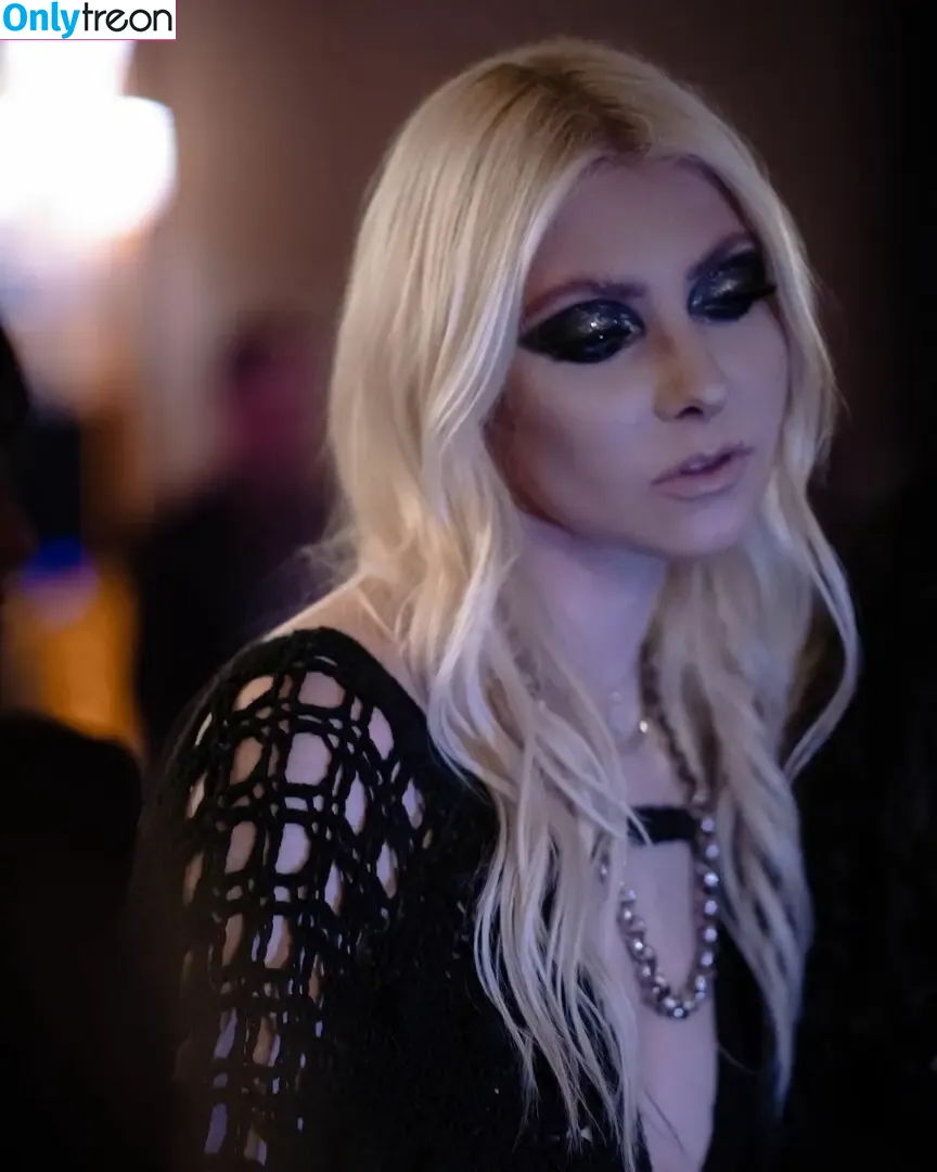 Taylor Momsen nude photo #0325 (aryelsoul / taylormomsen)
