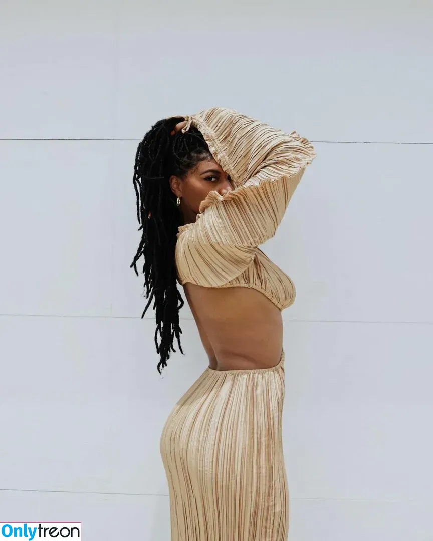 Taylor Rooks nude photo #0020 (taylorrooks)