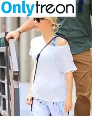 Taylor Swift / shawtiee / taylorswift / taylorswift13 nude photo #9320