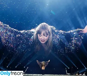 Taylor Swift / shawtiee / taylorswift / taylorswift13 nude photo #9564