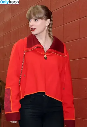 Taylor Swift / shawtiee / taylorswift / taylorswift13 nude photo #9579