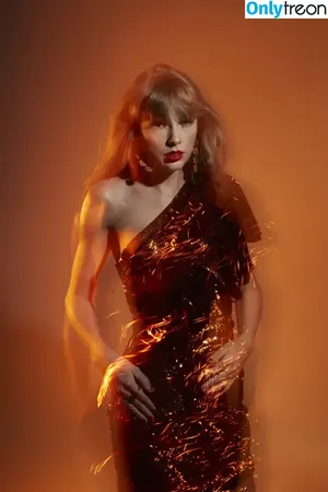 Taylor Swift / shawtiee / taylorswift / taylorswift13 nude photo #9613