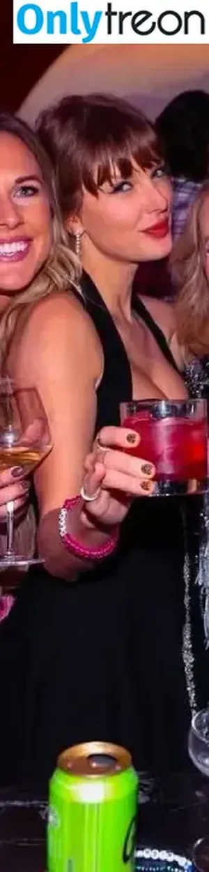 Taylor Swift / shawtiee / taylorswift / taylorswift13 nude photo #9868