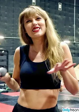 Taylor Swift / shawtiee / taylorswift / taylorswift13 nude photo #9894