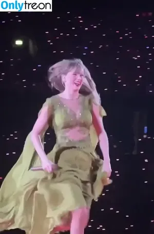 Taylor Swift / shawtiee / taylorswift / taylorswift13 nude photo #9946