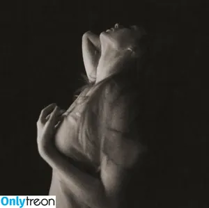 Taylor Swift / shawtiee / taylorswift / taylorswift13 nude photo #9980