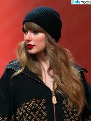 Taylor Swift / shawtiee / taylorswift / taylorswift13 nude photo #9991