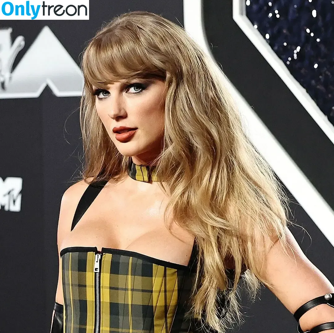 Taylor Swift nude photo #9201 (shawtiee / taylorswift / taylorswift13)