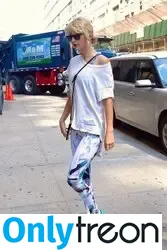 Taylor Swift nude photo #9308 (shawtiee / taylorswift / taylorswift13)