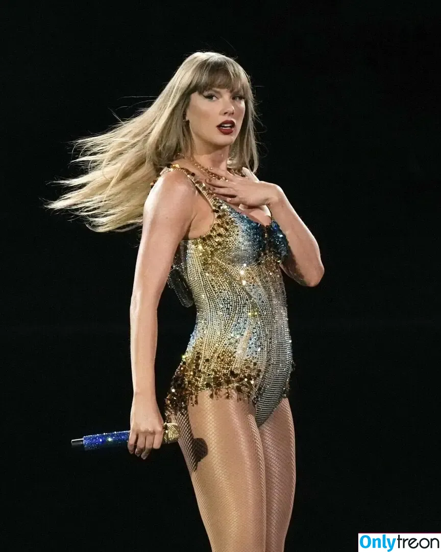 Taylor Swift nude photo #9328 (shawtiee / taylorswift / taylorswift13)