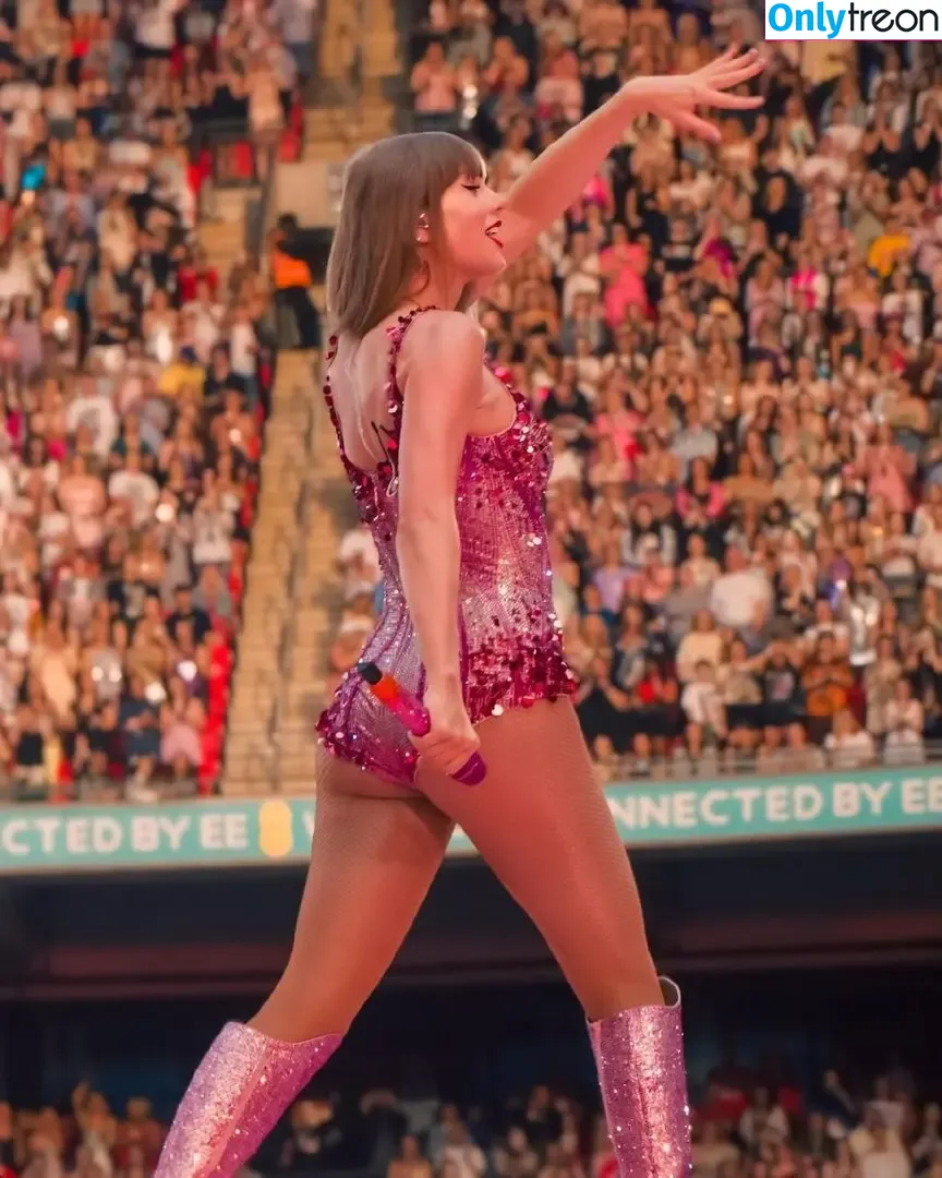 Taylor Swift nude photo #9354 (shawtiee / taylorswift / taylorswift13)