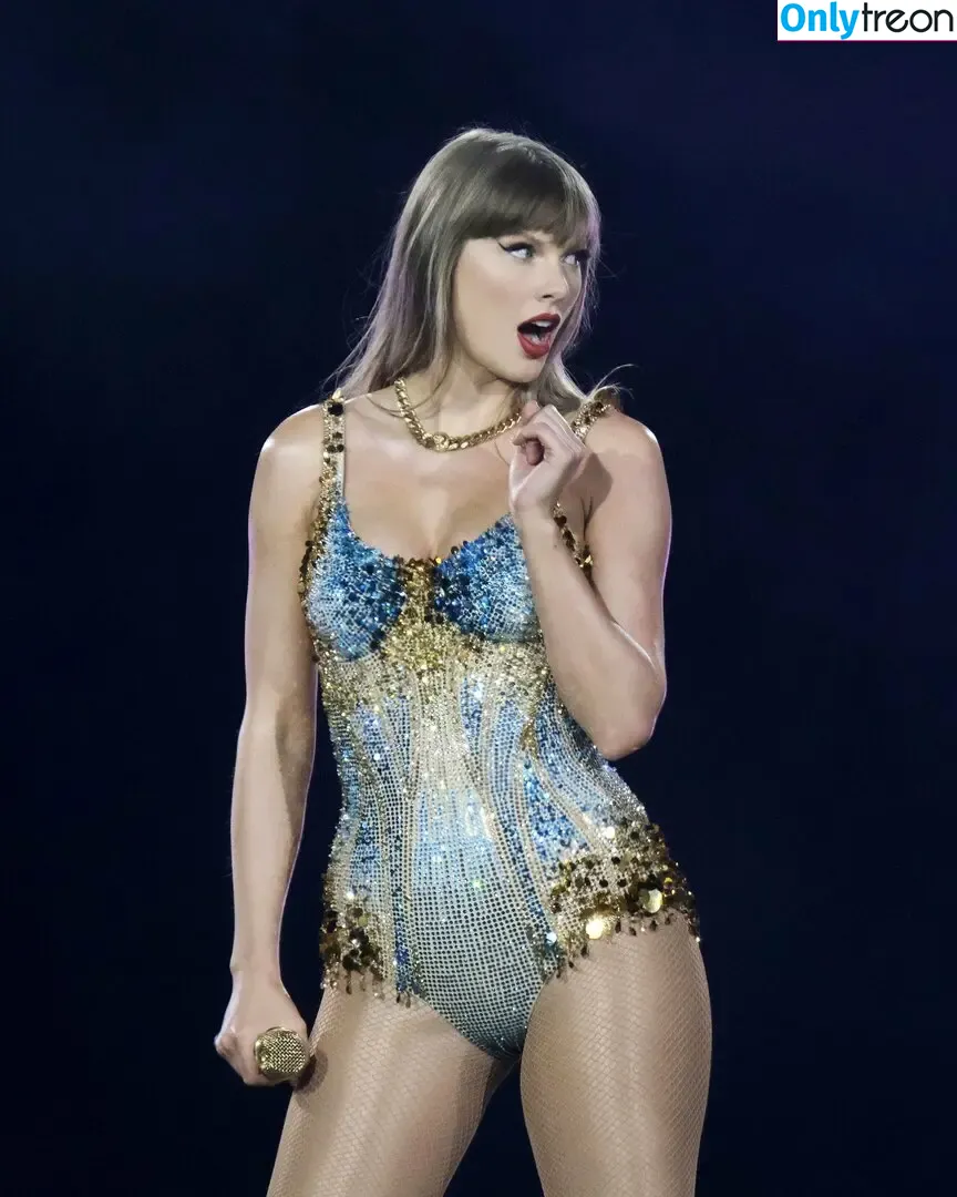 Taylor Swift nude photo #9458 (shawtiee / taylorswift / taylorswift13)