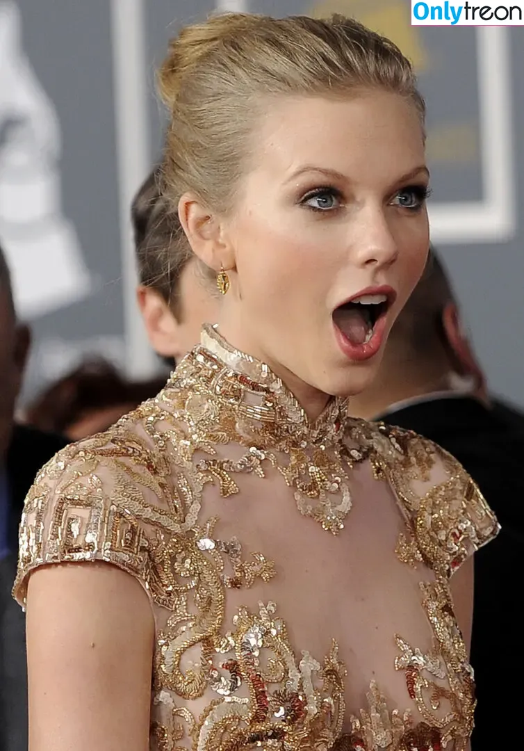 Taylor Swift nude photo #9671 (shawtiee / taylorswift / taylorswift13)