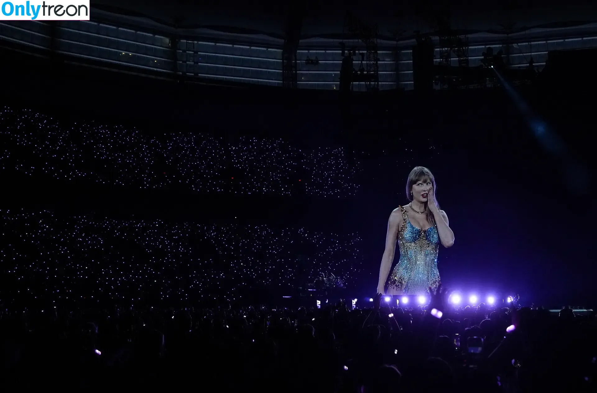 Taylor Swift nude photo #9684 (shawtiee / taylorswift / taylorswift13)
