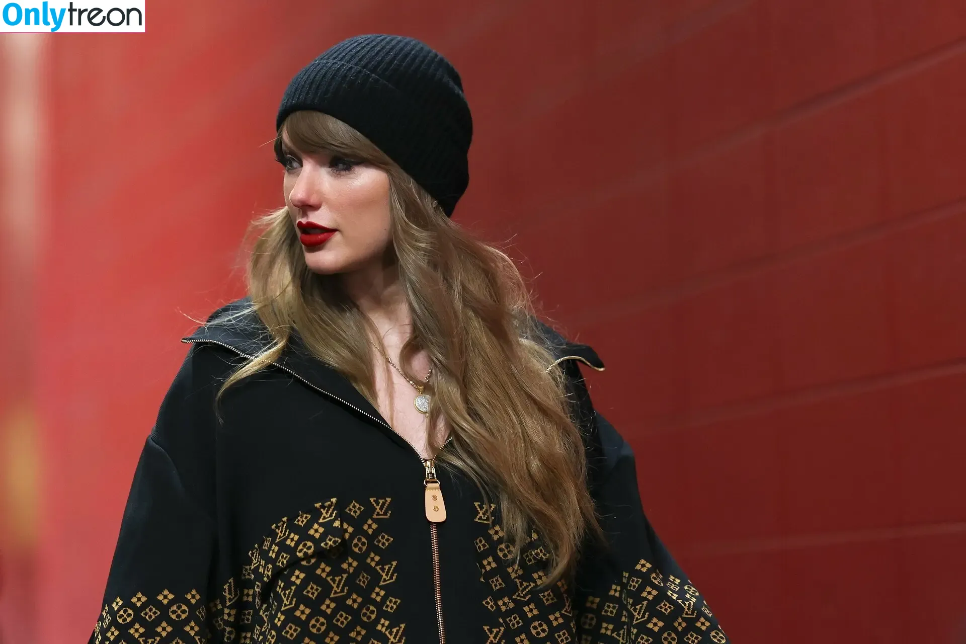 Taylor Swift nude photo #9983 (shawtiee / taylorswift / taylorswift13)