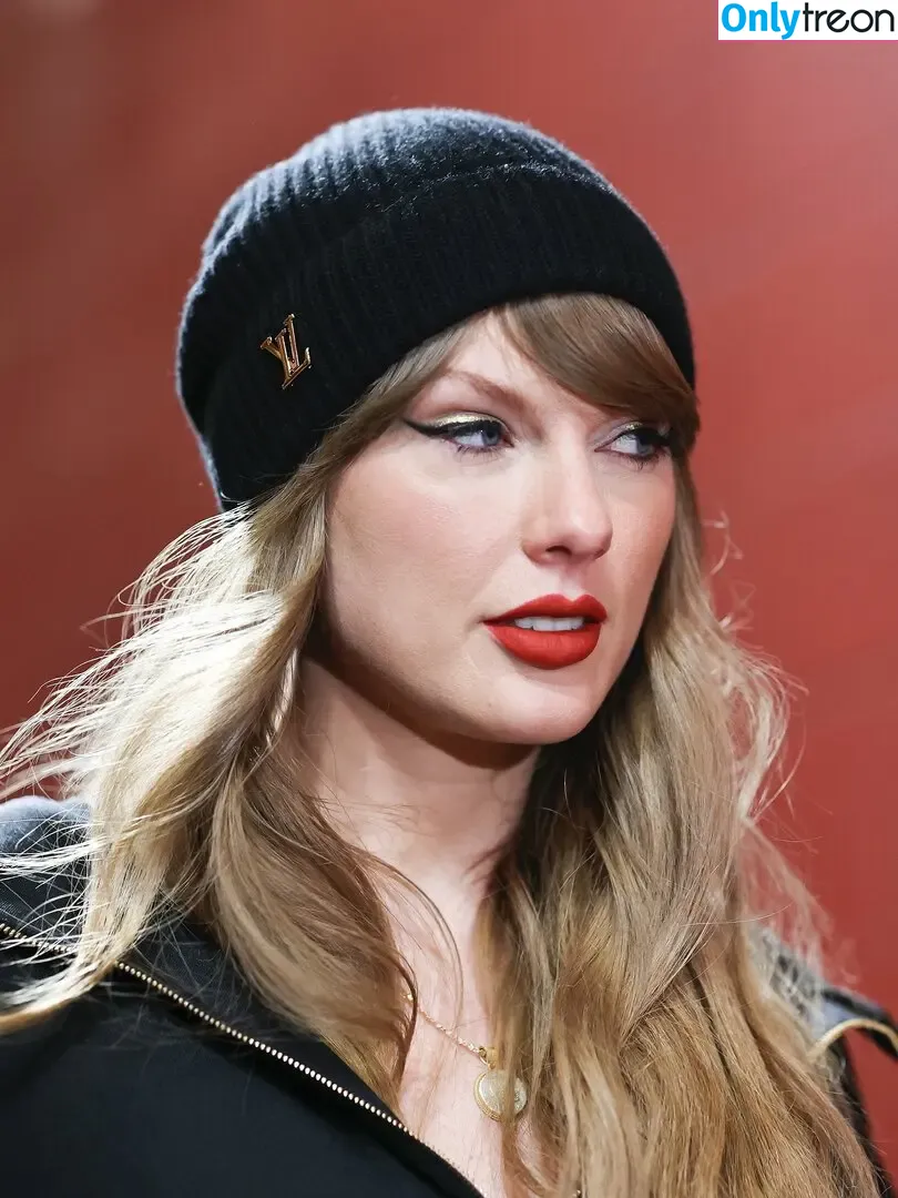 Taylor Swift nude photo #10003 (shawtiee / taylorswift / taylorswift13)