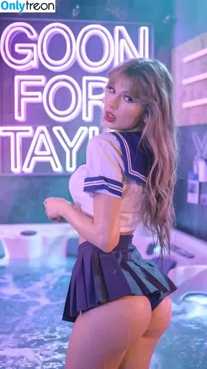Taylor Swift / shawtiee / taylorswift / taylorswift13 nude photo #7984