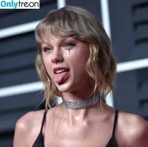 Taylor Swift / shawtiee / taylorswift / taylorswift13 nude photo #8054