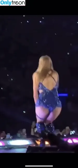 Taylor Swift / shawtiee / taylorswift / taylorswift13 nude photo #8396