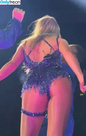 Taylor Swift / shawtiee / taylorswift / taylorswift13 nude photo #8572