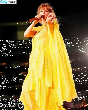 Taylor Swift / shawtiee / taylorswift / taylorswift13 nude photo #8710