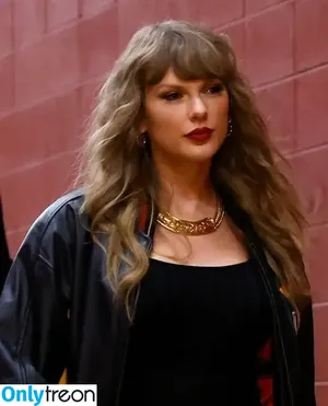 Taylor Swift / shawtiee / taylorswift / taylorswift13 nude photo #8954