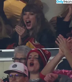 Taylor Swift / shawtiee / taylorswift / taylorswift13 nude photo #8962