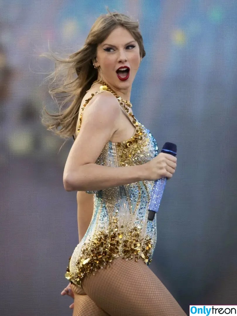 Taylor Swift nude photo #8110 (shawtiee / taylorswift / taylorswift13)