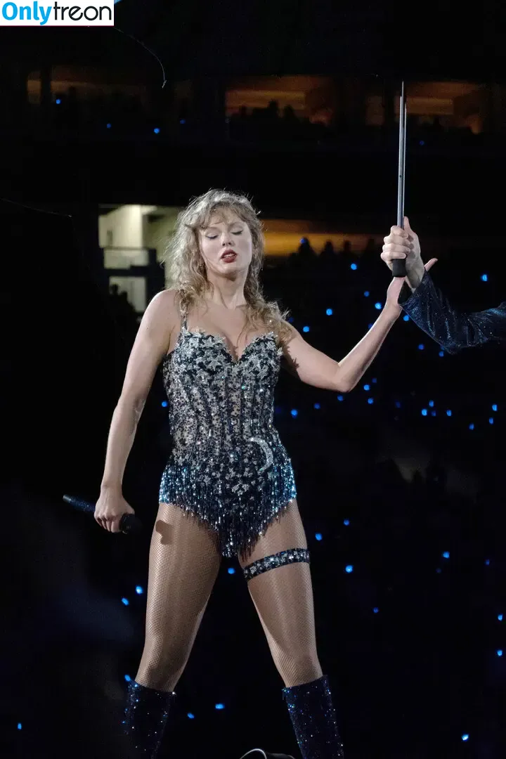 Taylor Swift nude photo #8417 (shawtiee / taylorswift / taylorswift13)