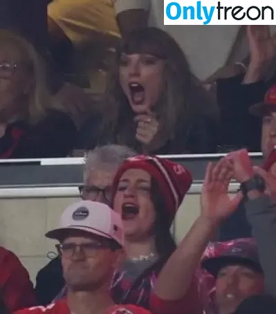 Taylor Swift nude photo #8961 (shawtiee / taylorswift / taylorswift13)