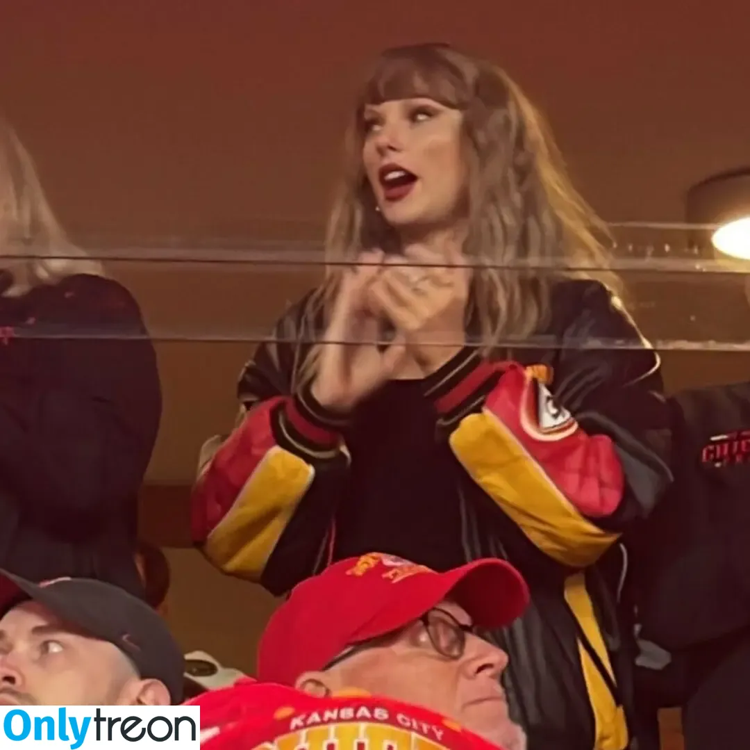 Taylor Swift nude photo #8967 (shawtiee / taylorswift / taylorswift13)