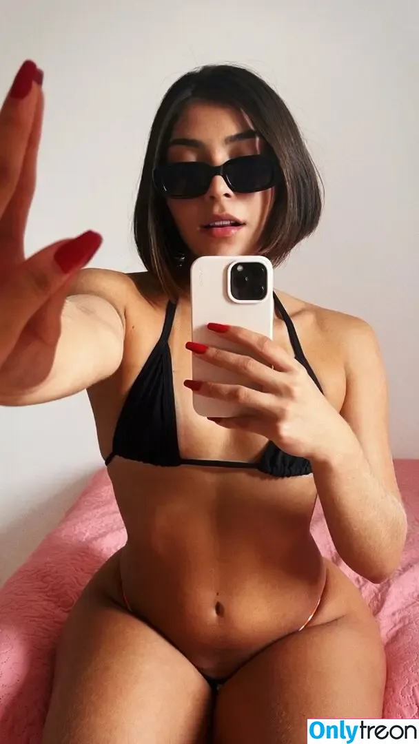 Taynara Cabral nude photo #0018 (taynaracabral)