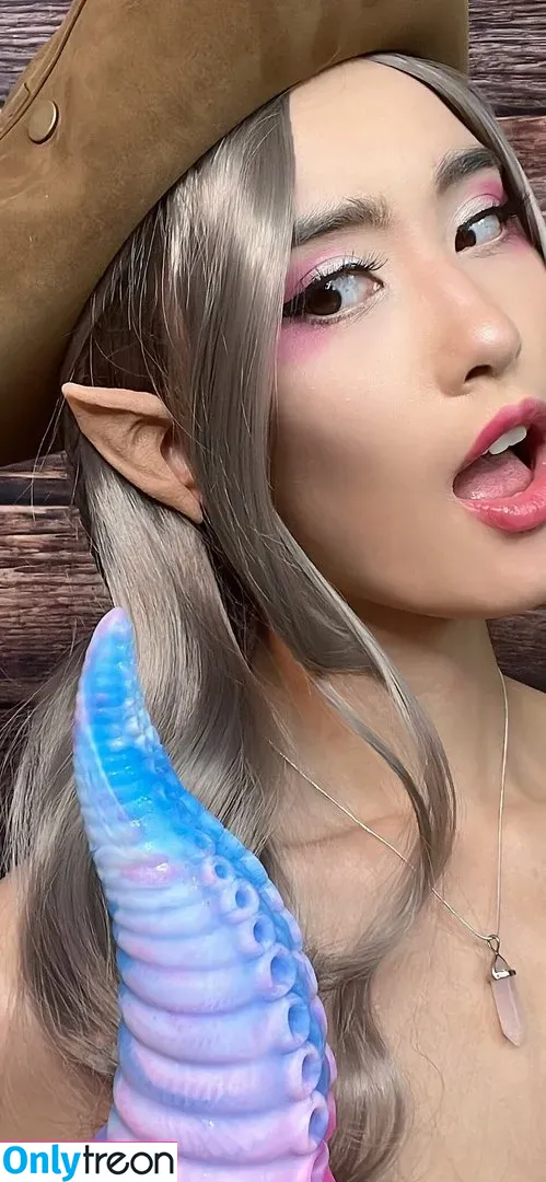 Tayszea nude photo #0007 (TayTheElfQueen / rosiesapothecary)